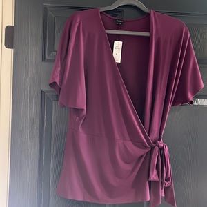 Ann Taylor raglan sleeve top